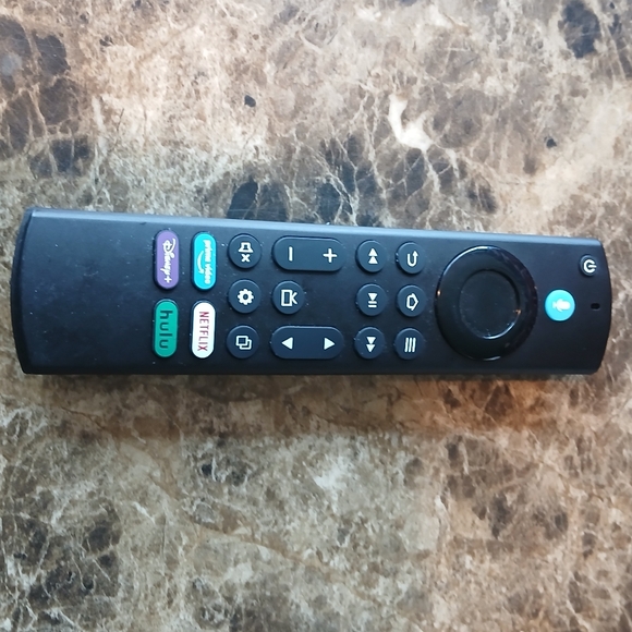 New Fire TV RemoteThe Amazon Alexa Voice Remote 3rd Gen for Fire TV in black i - Picture 1 of 2